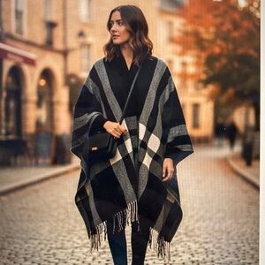 Three Dots Black Erin Plaid Open Front Fringe Hem Cashmere Blend Wrap OS. S419
